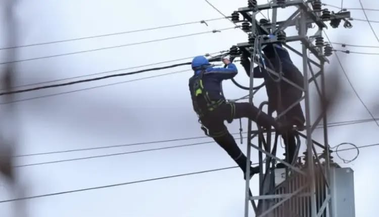 Sot pa rrymë disa fshatra të Zhelinës, Tearcës dhe një pjesë e Tetovës