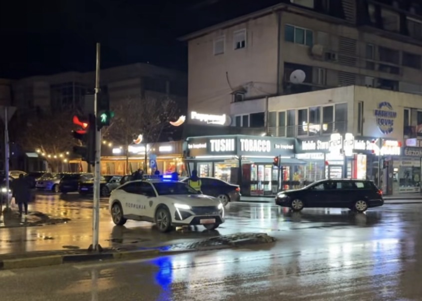 Policia konfiskon tre vetura në Tetovë, ja arsyet