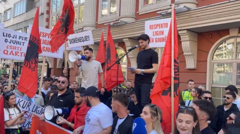 Mevlan Ademi: Provimi i jurisprudencës në shqip, një arritje e madhe, po thyhet një barrierë