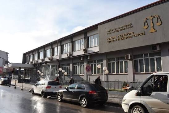 Gjykata e rikthen në punë anesteziologun e spitalit të Tetovës i cili xhiroi dhe i publikoi pacientet femra në Tik Tok