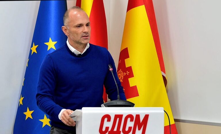 Filipçe: Ra Vuçiqi! “Të gjithë e dimë kush është i radhës”