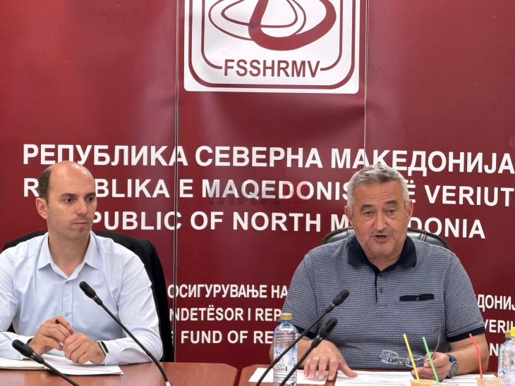zevendesdrejtori-i-fondit-te-sigurimit-shendetesor-sedat-bislimi-ulen-cmimet-e-hpv-testimit-dhe-pap-citologjise-likuide
