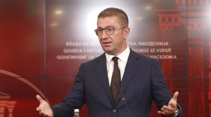dhjetera-investitore-turq-drejt-maqedonise-mickoski-erdogan-me-dha-fjale-per-kompani-te-reja