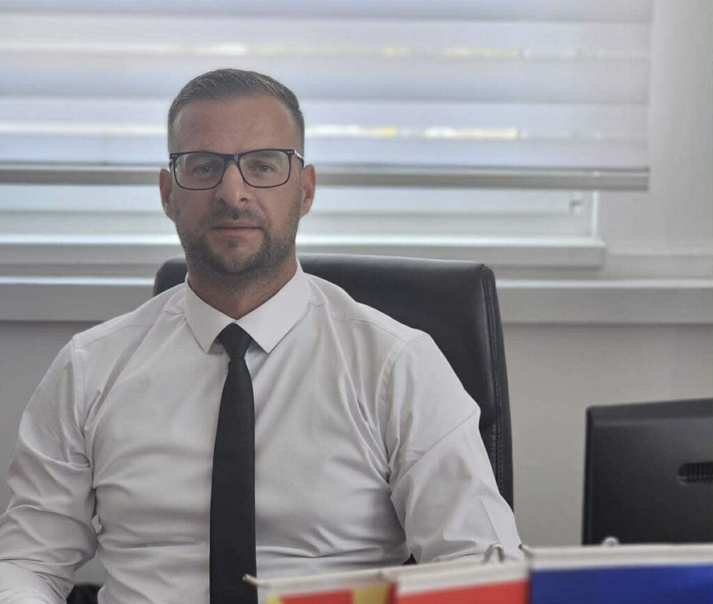  U premtua dy dekada   Memishi  Po realizojmë premtimin për stadiumin në Gllogjë Përshefcë