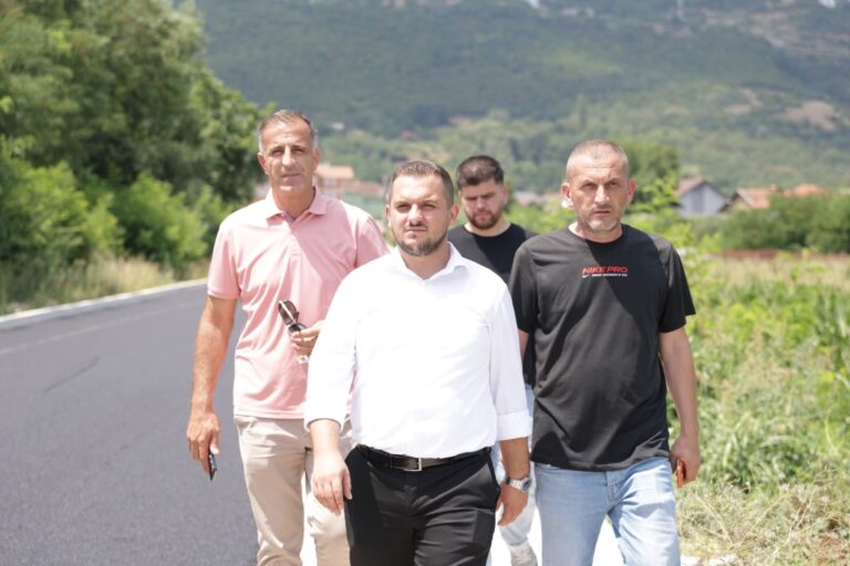 Nis asfaltimi i rrugës Reçicë e Madhe–Autostradë, Qamili: Një projekt i pritur prej dekadash
