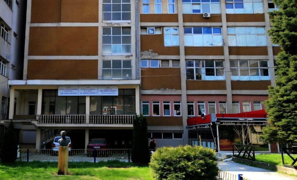 Gostivarasit kanë pirë fekale nga çezma nga 26 qershori deri më 16 korrik – uji përmbante 48 herë më shumë baktere koliforme se sa lejohet
