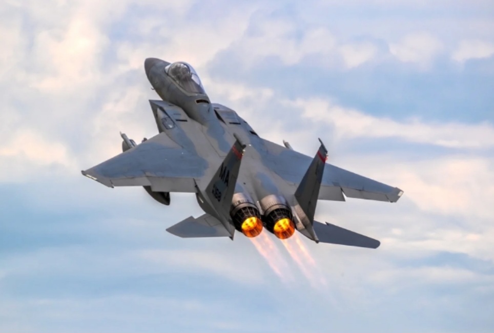 NATO konfirmon rrëzimin e një droni në Rumani: Avionët aleatë ndërhynë pas shkeljes së hapësirës ajrore
