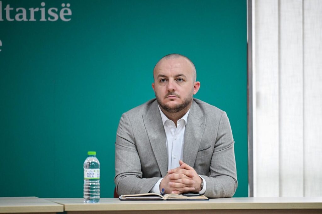 Subvencionet 2026: Hoxha fton fermerët të aplikojnë në kohë
