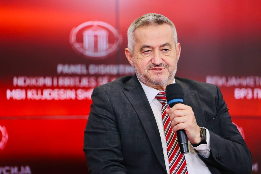 Kush është Sasho Klekovski, mjeku pa përvojë që pritet të drejtojë Shëndetësinë?