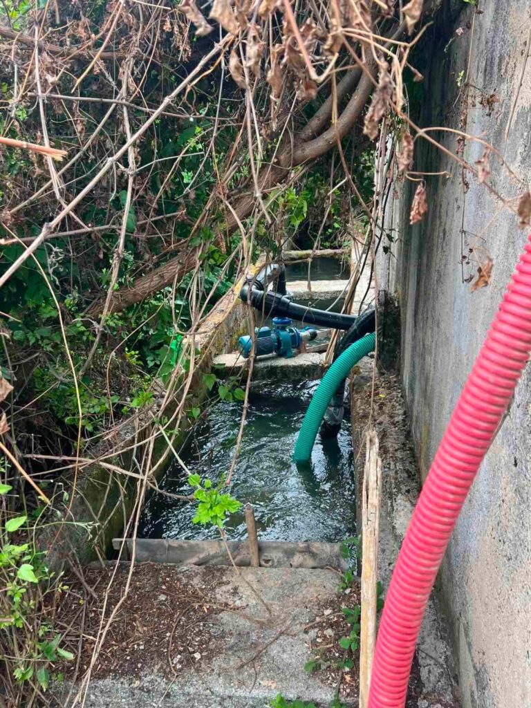 1.200 pacientë përfunduan në spital në Gostivar, sepse “Ujësjellësi” bashkë me Komunën instaluan tre pompa në kanal me ujëra të zeza