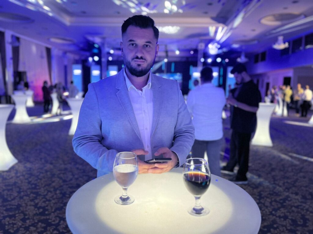 Idrizi  Sektorin privat e duam për cilësi  sektorin publik për rehati