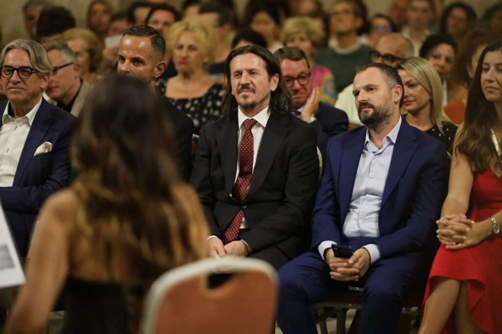 Sedat Sulejmani: “Vera e Ohrit” – art që bashkon njerëzit dhe kulturat