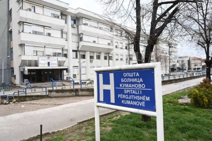 Fëmija 16 muajsh përfundon në spital në Kumanovë pasi dyshohet se ka pirë benzinë