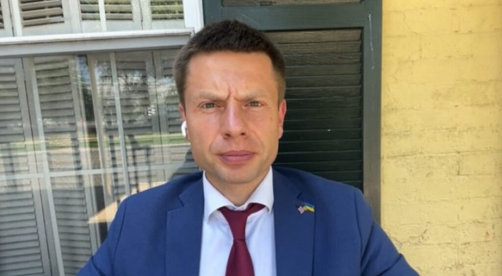 Deputeti i Ukrainës i reagon Zelenskyyt: Gabim diplomatik, do të vazhdoj të luftoj për njohje të Kosovës