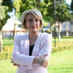 Lulet e së keqes banale 