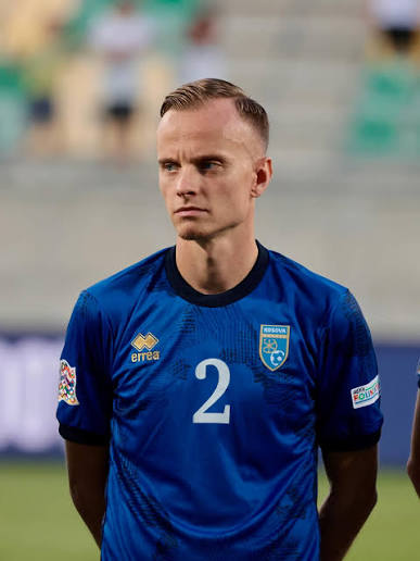 Edhe Florent Hadërgjonaj largohet nga Përfaqësuesja e Kosovës