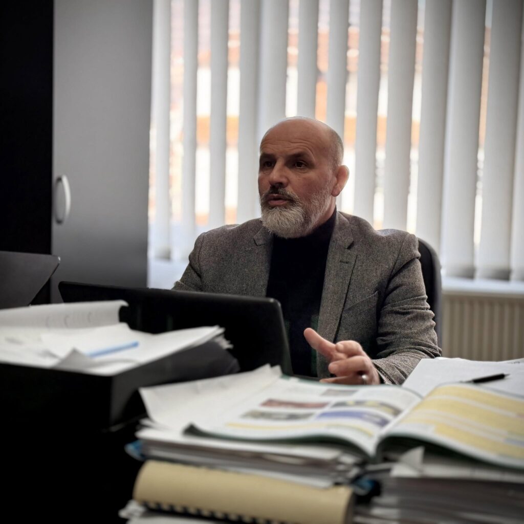 Medreseja “Isa Beu” dhe pyetja që kërkon përgjigje: Ku vazhdon rruga e maturantit?