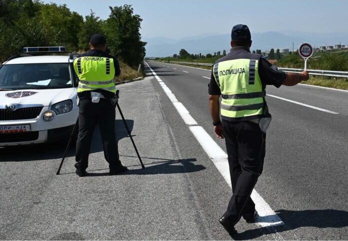 rumuni-fluturoi-me-163-km-h-ne-zonen-80-km-h-arrestohet-ne-tabanoc