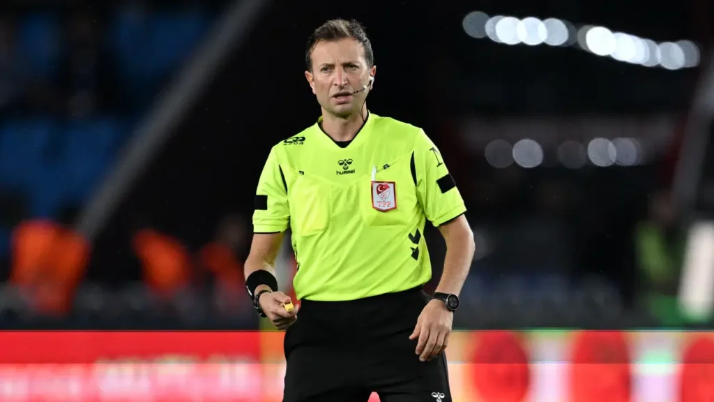 arrestohet-arbitri-turk-dy-sezonet-e-fundit-ka-drejtuar-5-derbi-te-medha-ne-turqi