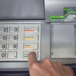 60-vjeçarit i zhduken 139.474 denarë nga llogaria bankare, dyshohet për transaksione të paautorizuara në internet