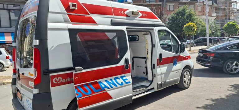 15-vjeçari nga Gostivari dërgohet pa shenja jete në spital, pas reanimimit shfaq shenja jete