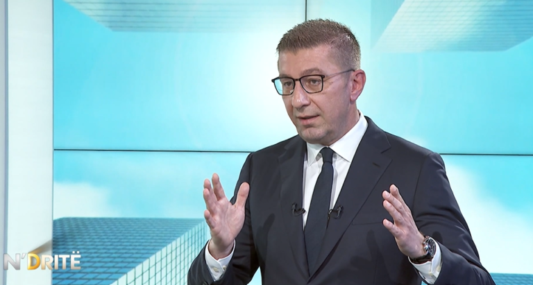 Mickoski: Bujar Osmani në intervistë shqiptar, por në pozitën e ministrit tjetër gjë