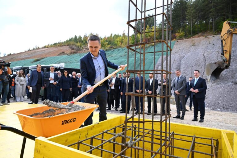 Kasami: Korridori 8, arteria që lidh Maqedoninë e Veriut me Shqipërinë dhe Evropën