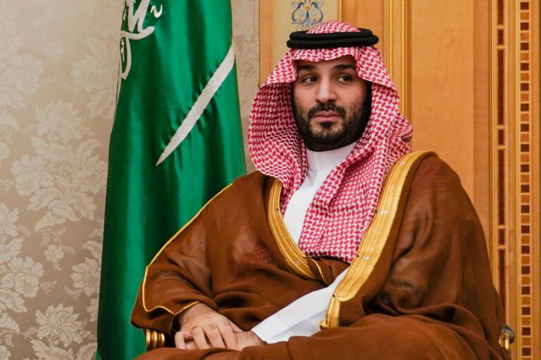 Sulmet me raketa të Huthëve në Riad: Princi saudit Mohammed bin Salman strehohet në bunker