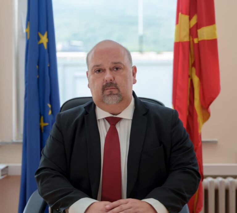 Jep dorëheqje zëvendësministri i shëndetësisë