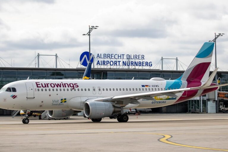 Mbyllet aeroporti në Gjermani, avionët luftarakë shoqërojnë aeroplanin me udhëtarë