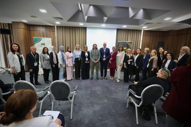Sulejmani merr pjesë në Konferencën e Parë Ndërkombëtare për bibliotekat bashkëkohore