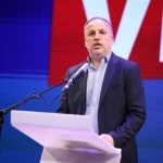 Adnan Azizi: Ballkani i Hapur po perëndon, aleatët e Ahmetit mblidhen për t’i dhënë zemër njëri-tjetrit