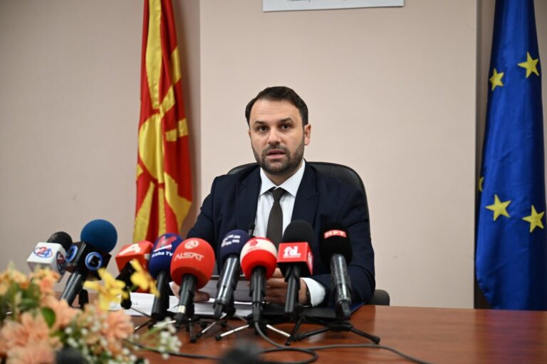 Durmishi: Paga mesatare neto arriti në 48.499 denarë, rritje prej 18,4% për dy vite