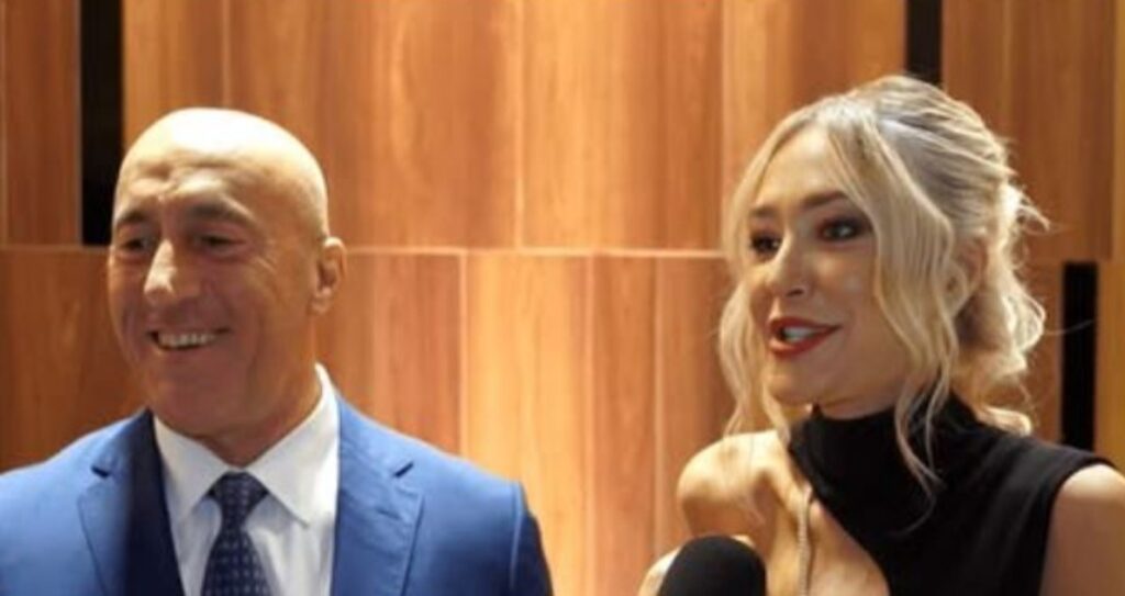 anita-per-ramushin-kur-ka-dite-me-m-zgjedh-mu-patjeter-qe-veshjen-e-can