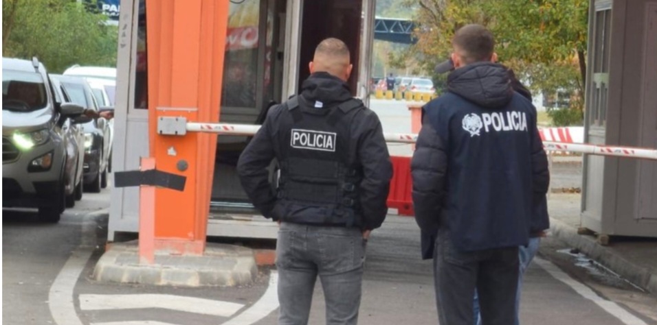 Shtohen kontrollet në Qafë Thanë, policia verifikon automjetet që hyjnë nga Maqedonia