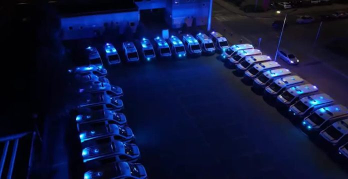 Shëndetësia pajiset me 100 autoambulanca të reja, nis realizimi i projektit