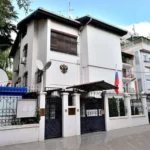 Ambasada ruse mohon përfshirjen në rrjetin e dyshuar propagandistik në Maqedoni