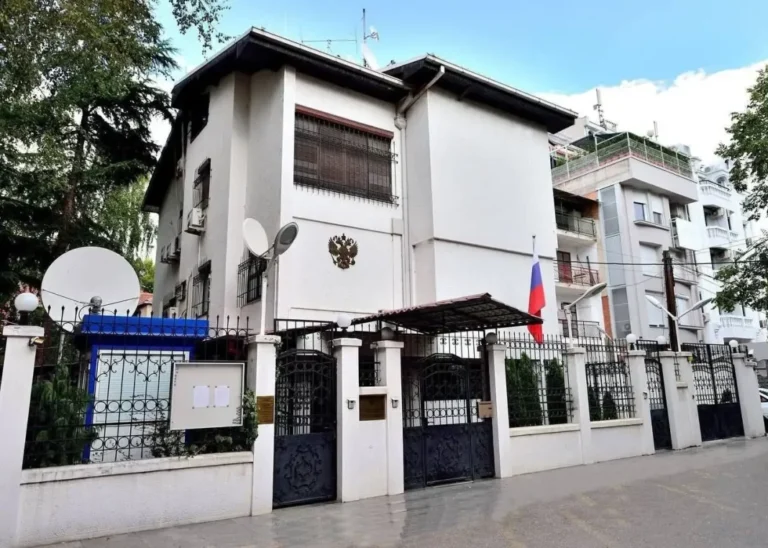 Ambasada ruse mohon përfshirjen në rrjetin e dyshuar propagandistik në Maqedoni